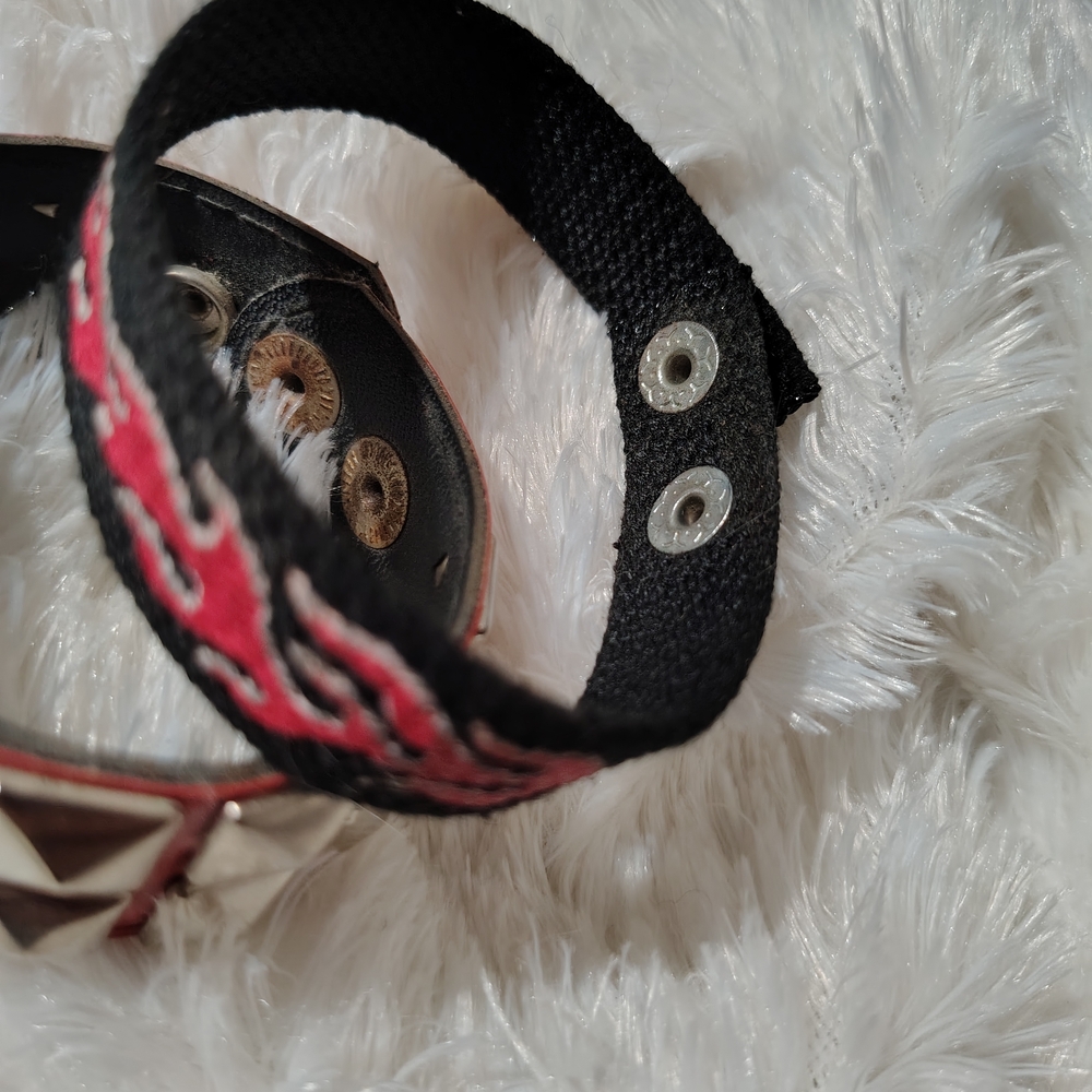 Vintage Y2K Pyramid Snap Cuff_ Cotton Black Flame Wristband Cuff/ Info - Picture 3 of 6